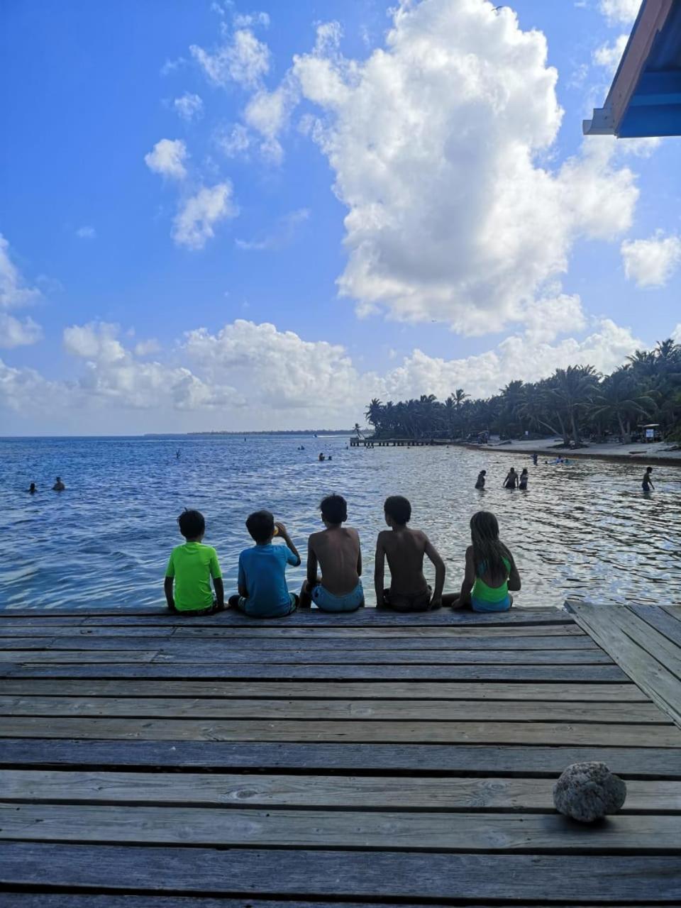 Xanadu Island Resort San Pedro  Esterno foto